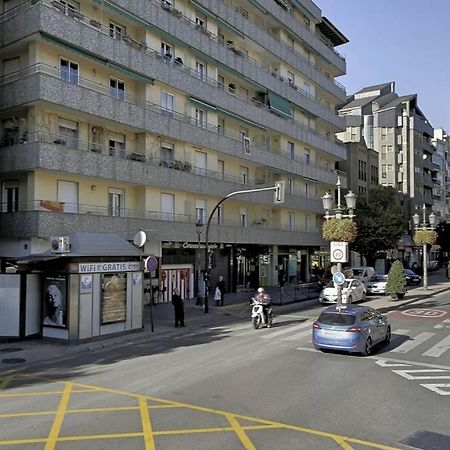Acogedor Apartamento En El Centro De La Ciudad Granada Exterior photo